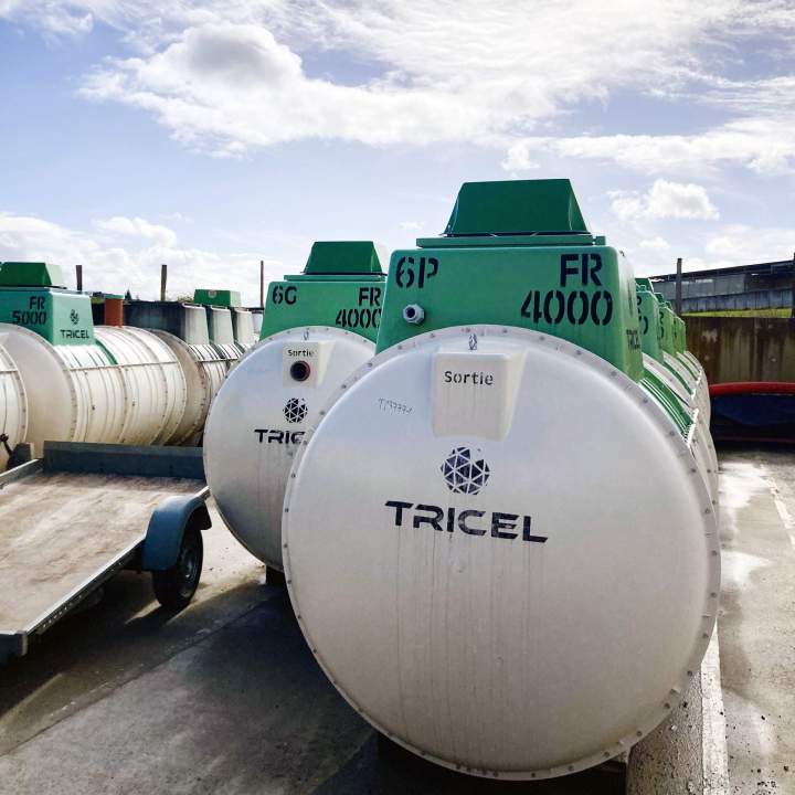 Mise au normes des systèmes d'assainissement, collecte, récupération et régulation des eaux pluviales.