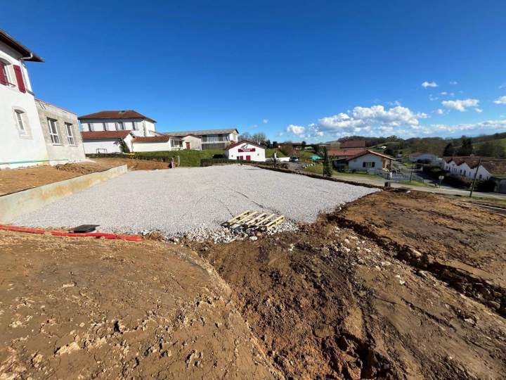 Parking chaussée drainante